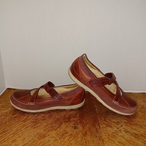 Ecco Brown Leather Comfort Criss Cross Hook And Loop Womens Walking Shoes size39 - Picture 1 of 8